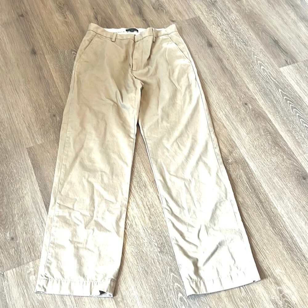 Banana Republic Mens Pants
33x34, Khaki Straight Dress
Career Casual Pockets - Picture 5 of 8